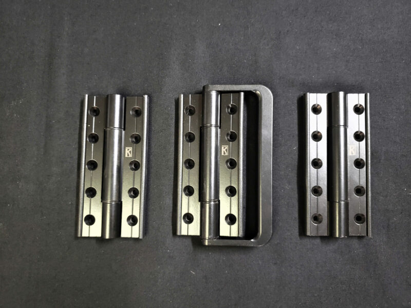 Bộ phụ kiện cửa xếp trượt hệ 80