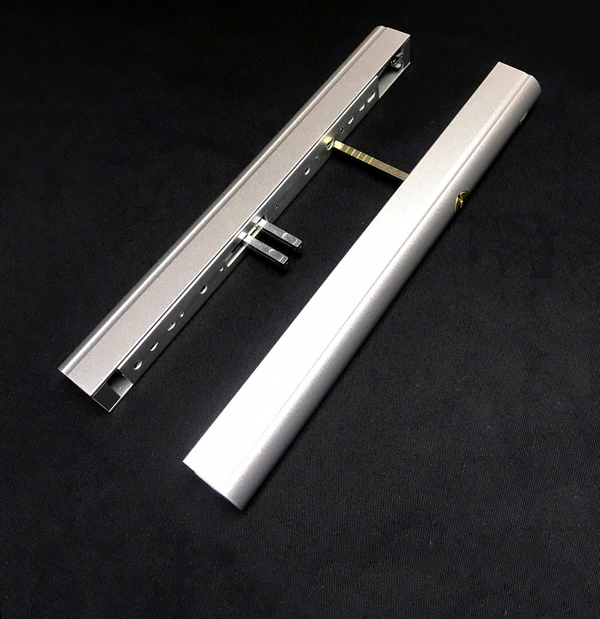 Tay Cửa Lùa Kết Hợp Khóa SL-K503S ( Bạc-Đen)