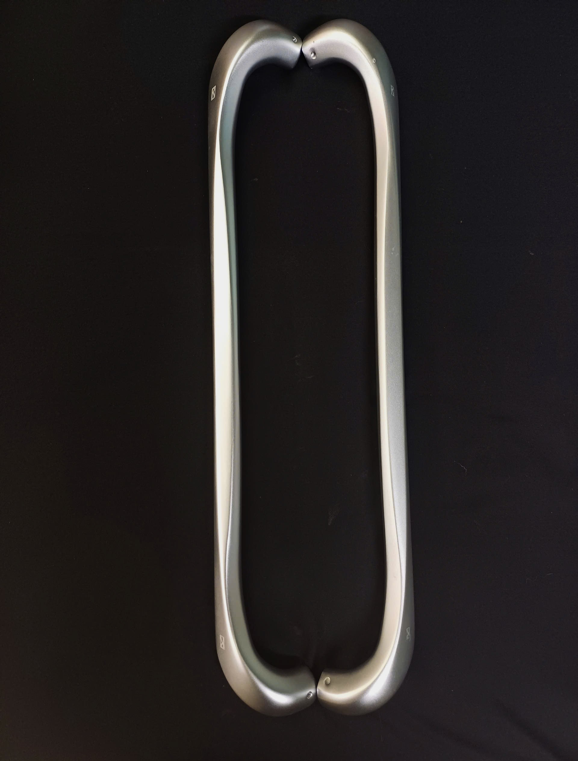 Tay Cửa Lùa Đại Đúc 600mm DL-017L (Bạc)